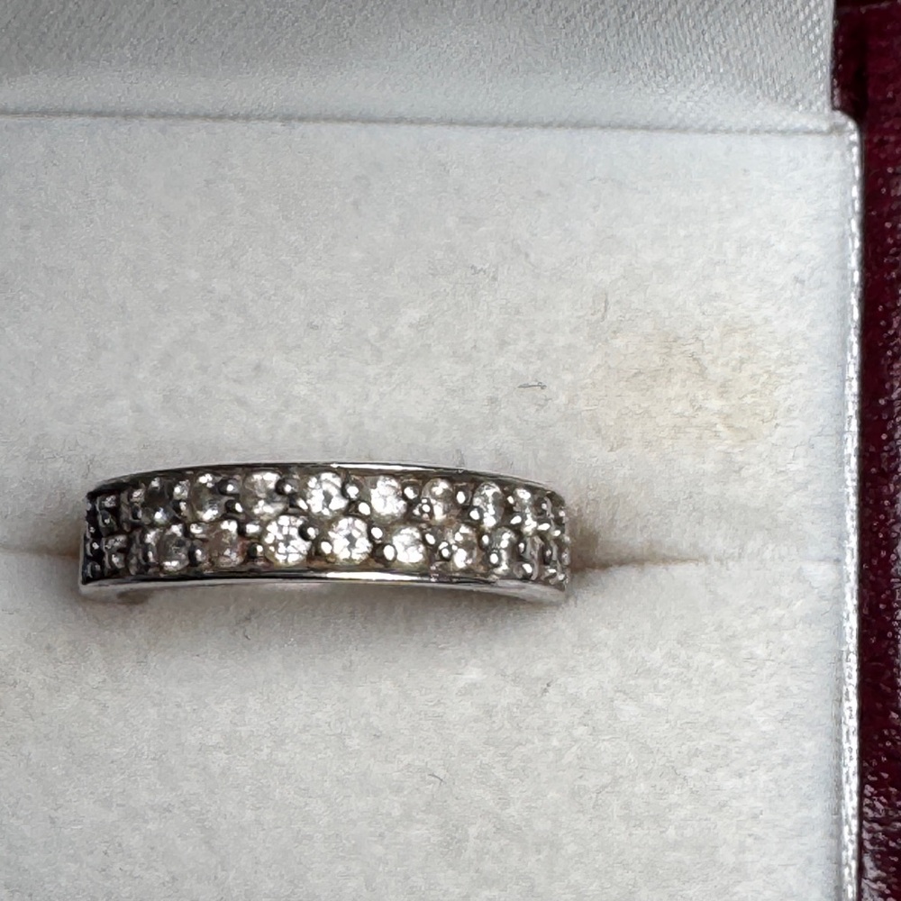 14K White Gold Diamond Band
